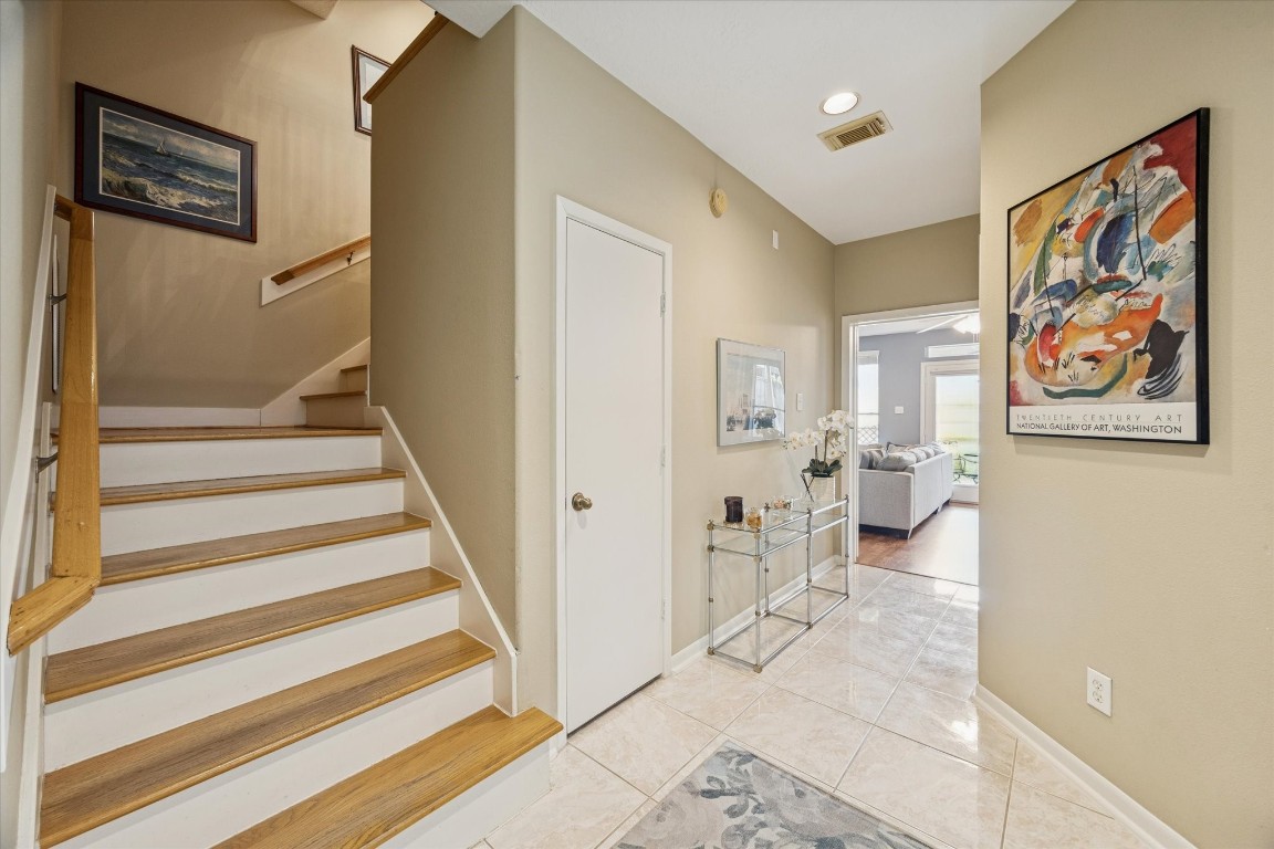 210 Malone Street Houston, TX 77007 - Photo 4 of 35