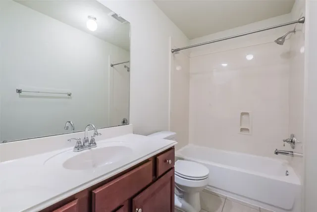 $449,900 | 6811 Gonzales Point, Manvel, TX 77578