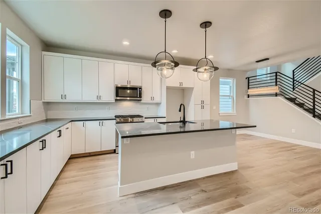 $674,900 | 2751 East 102nd Place, Thornton, CO 80229