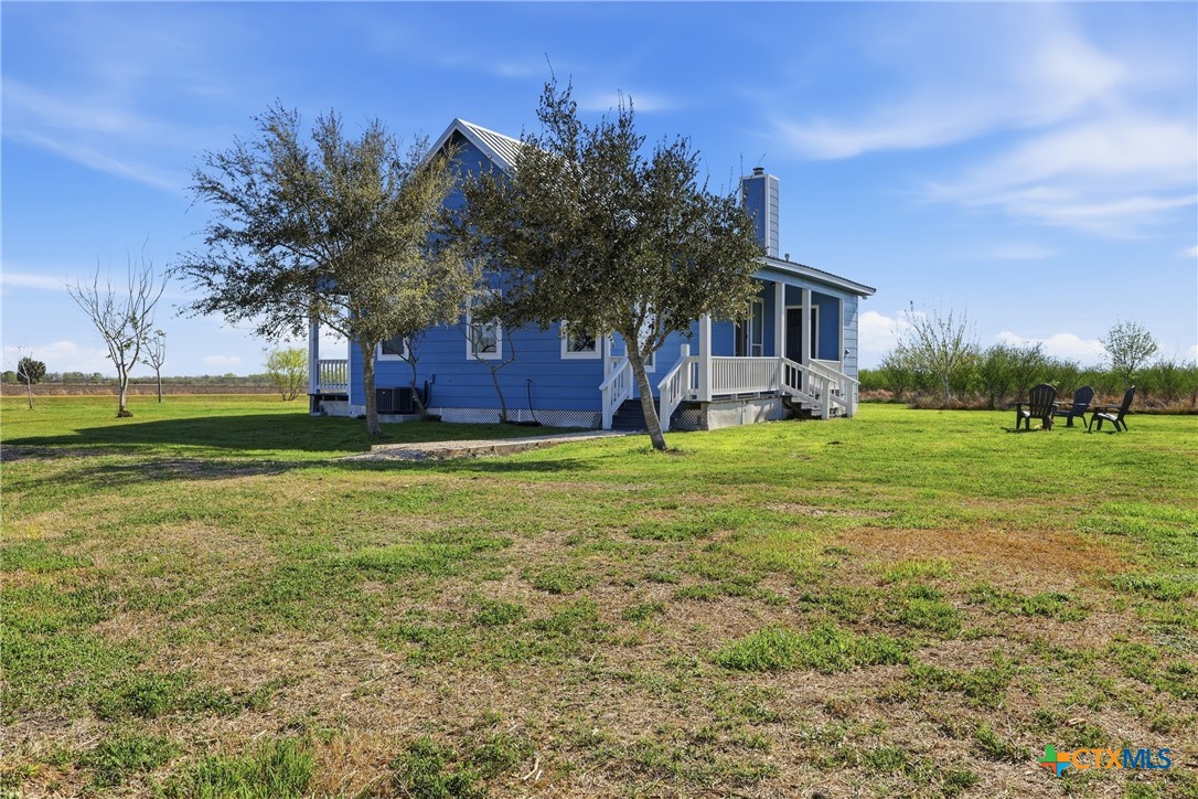 455 Buentello Road Victoria, TX 77905 - Photo 4 of 21