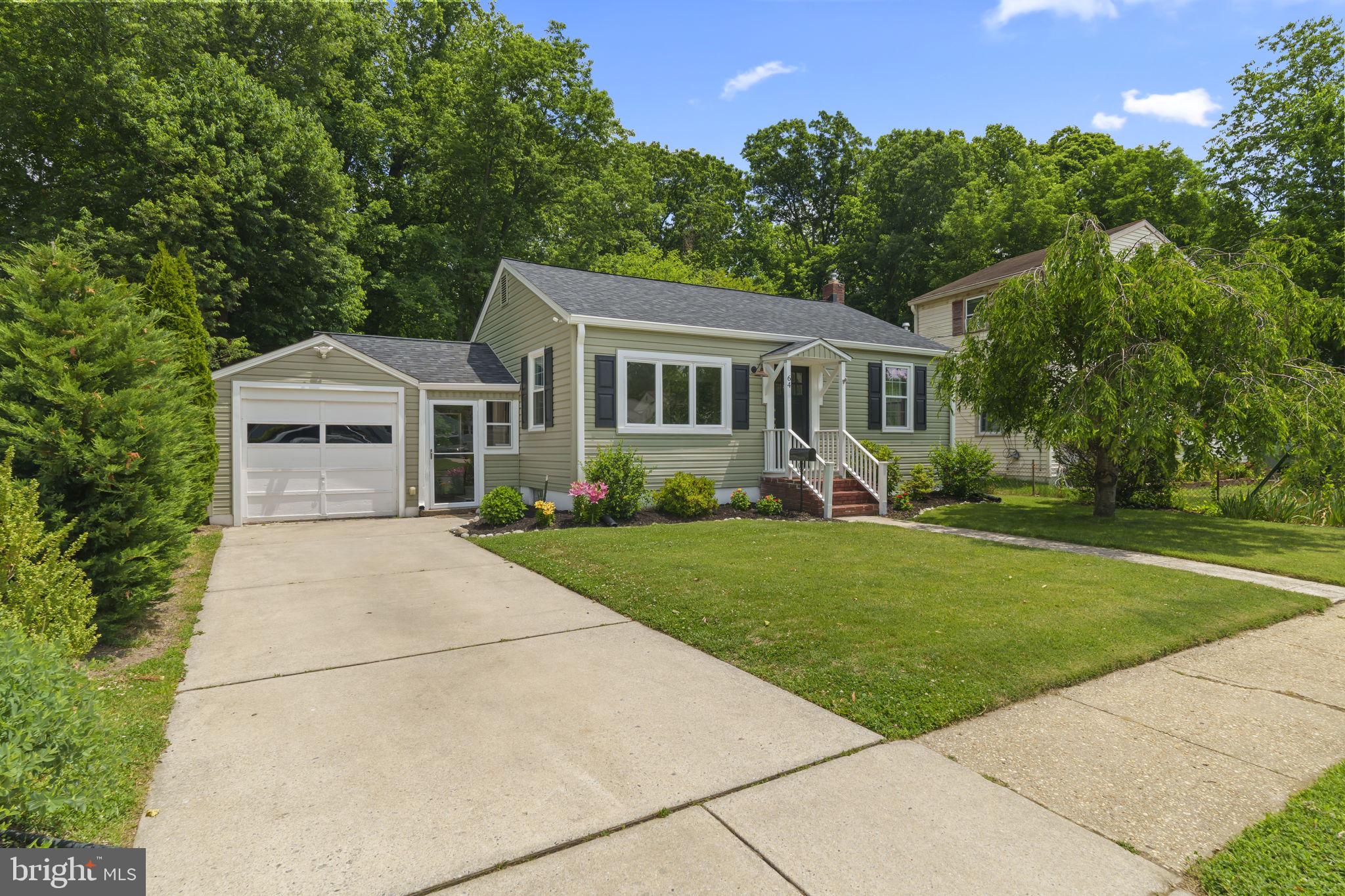 64 Edison Road Cherry Hill, NJ 08034 - Photo 3 of 34