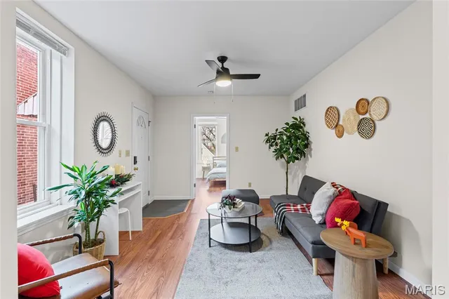 $250,000 | 2840 Dalton Avenue, St. Louis, MO 63139