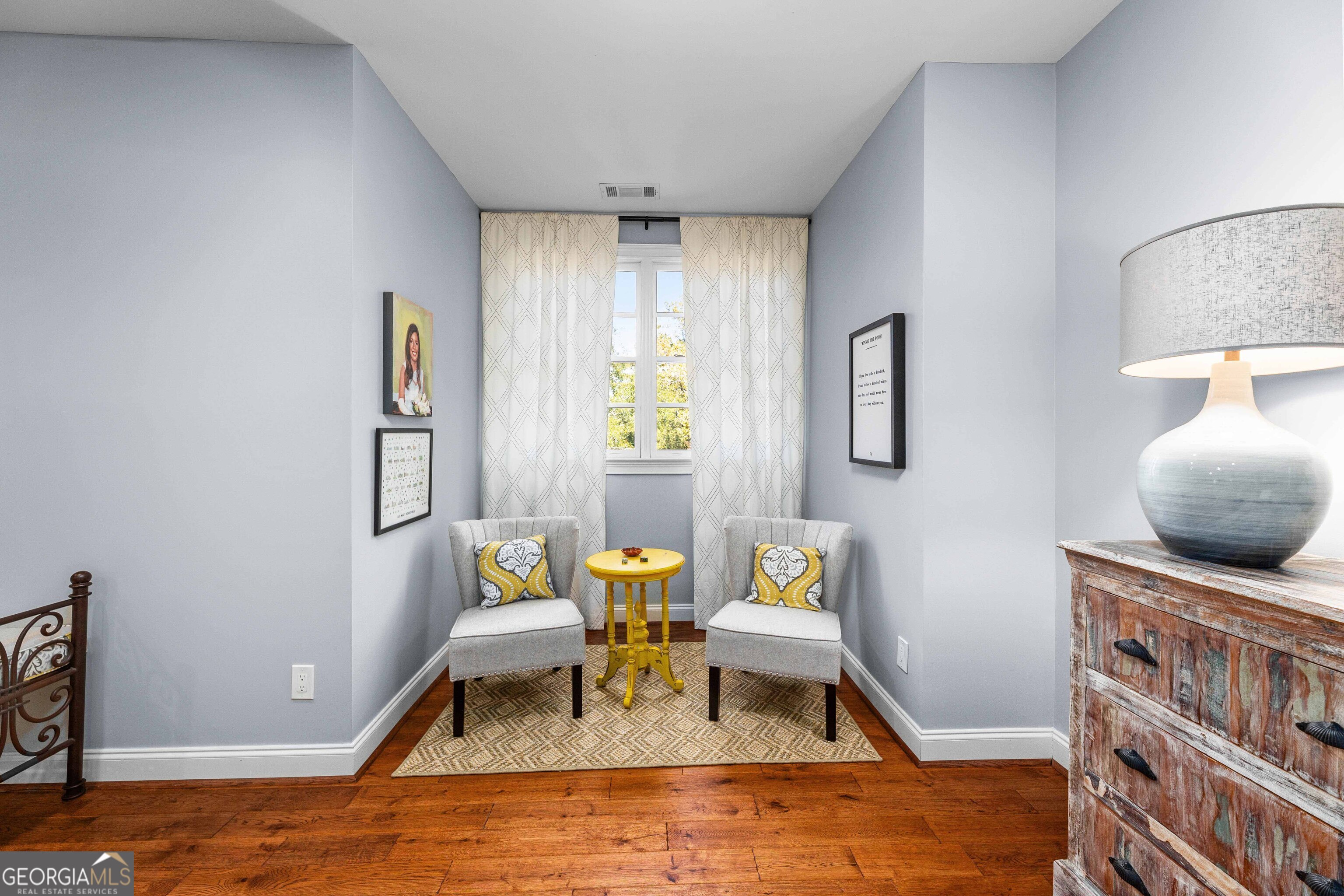 2000 Poplar Drive Columbus, GA 31906 - Photo 24 of 33 a living room with furniture and a wooden floor