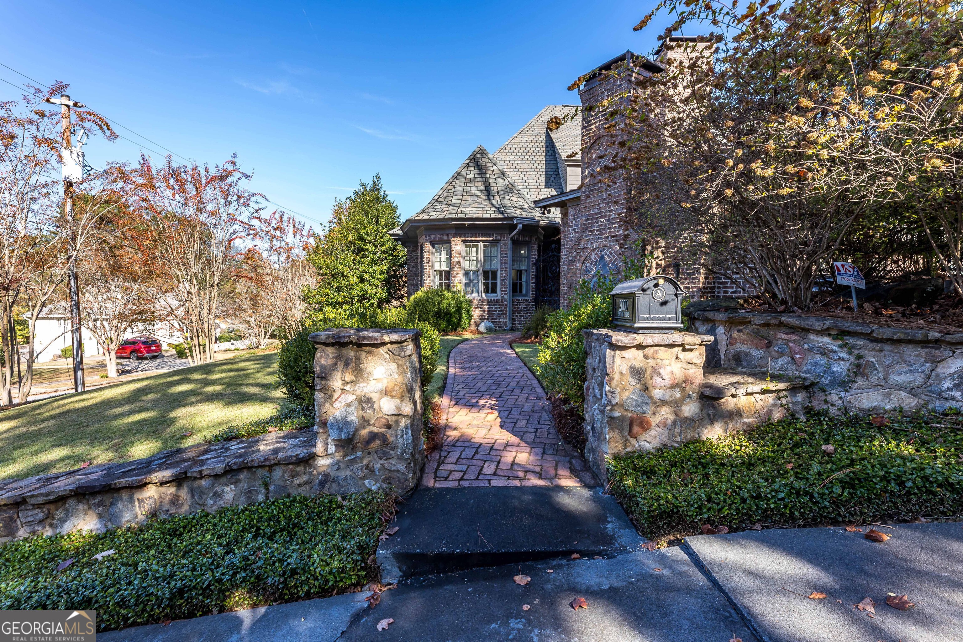 2000 Poplar Drive Columbus, GA 31906 - Photo 3 of 33 a view of a house with a yard