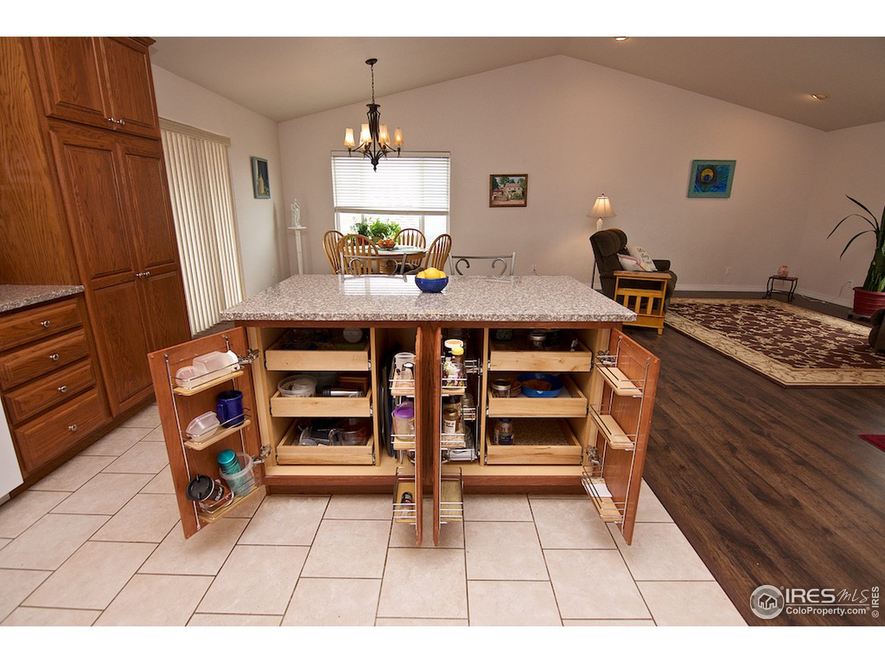 832 Nicole Road Sterling, CO 80751 - Photo 6 of 37 Custom Pull Outs
