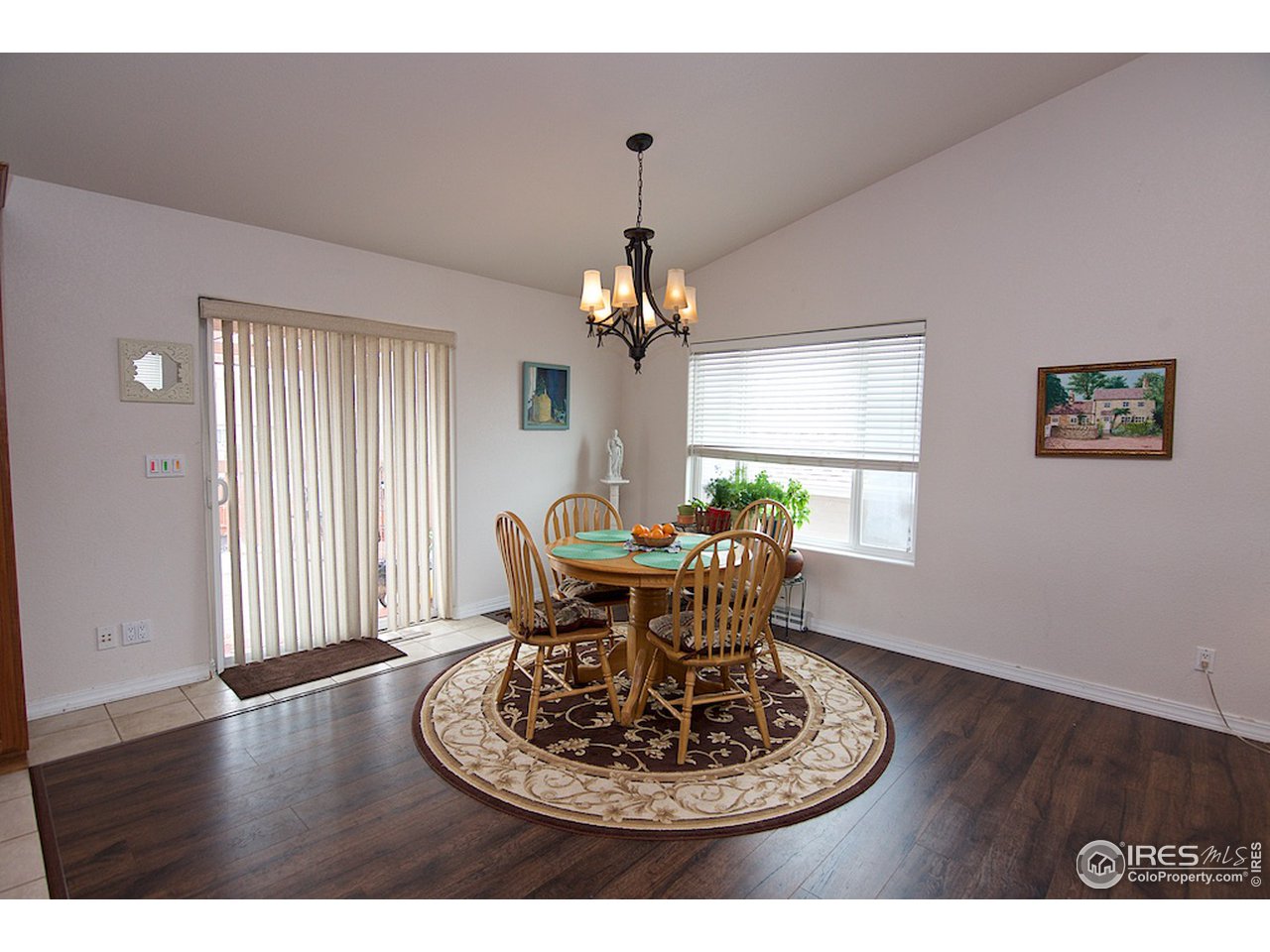 832 Nicole Road Sterling, CO 80751 - Photo 7 of 37 Dining Area