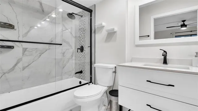 $2,480 | 10192 Seminole Island Drive, Largo, FL 33773