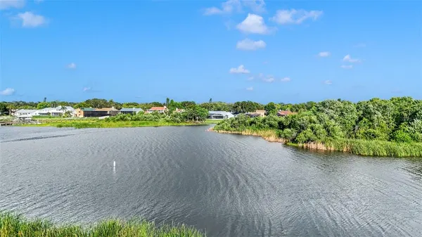 $2,480 | 10192 Seminole Island Drive, Largo, FL 33773