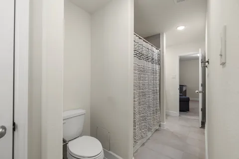 $618,000 | 5230 Darling Street, Houston, TX 77007