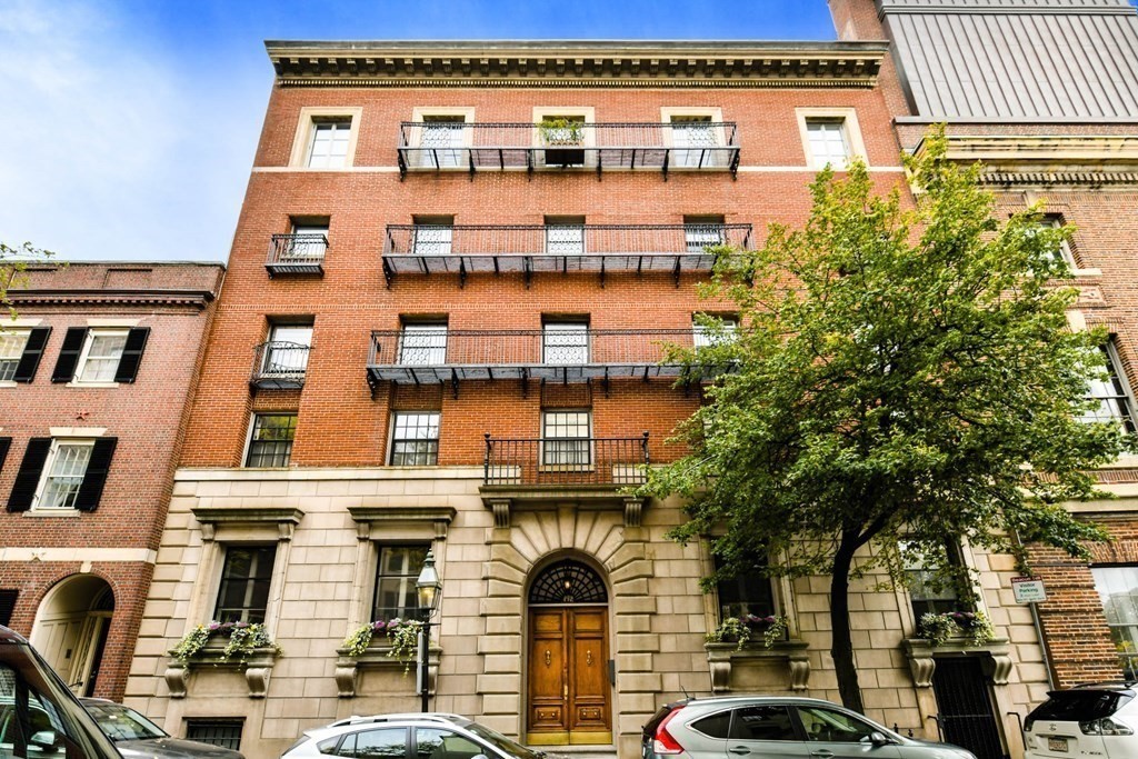 142 Chestnut Street, Unit 7 Boston, MA 02108 - Photo 14 of 16