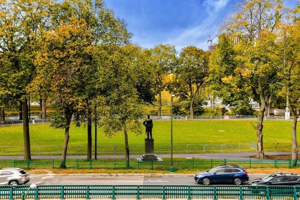 142 Chestnut Street, Unit 7 Boston, MA 02108 - Photo 15 of 16