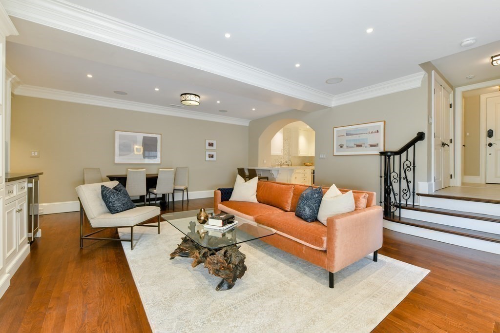 142 Chestnut Street, Unit 7 Boston, MA 02108 - Photo 3 of 16