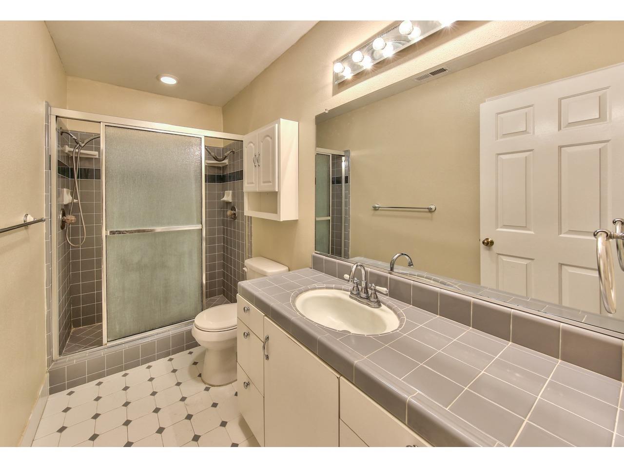 17831 Berta Canyon Road Salinas, CA 93907 - Photo 11 of 25 Gallery Image 11