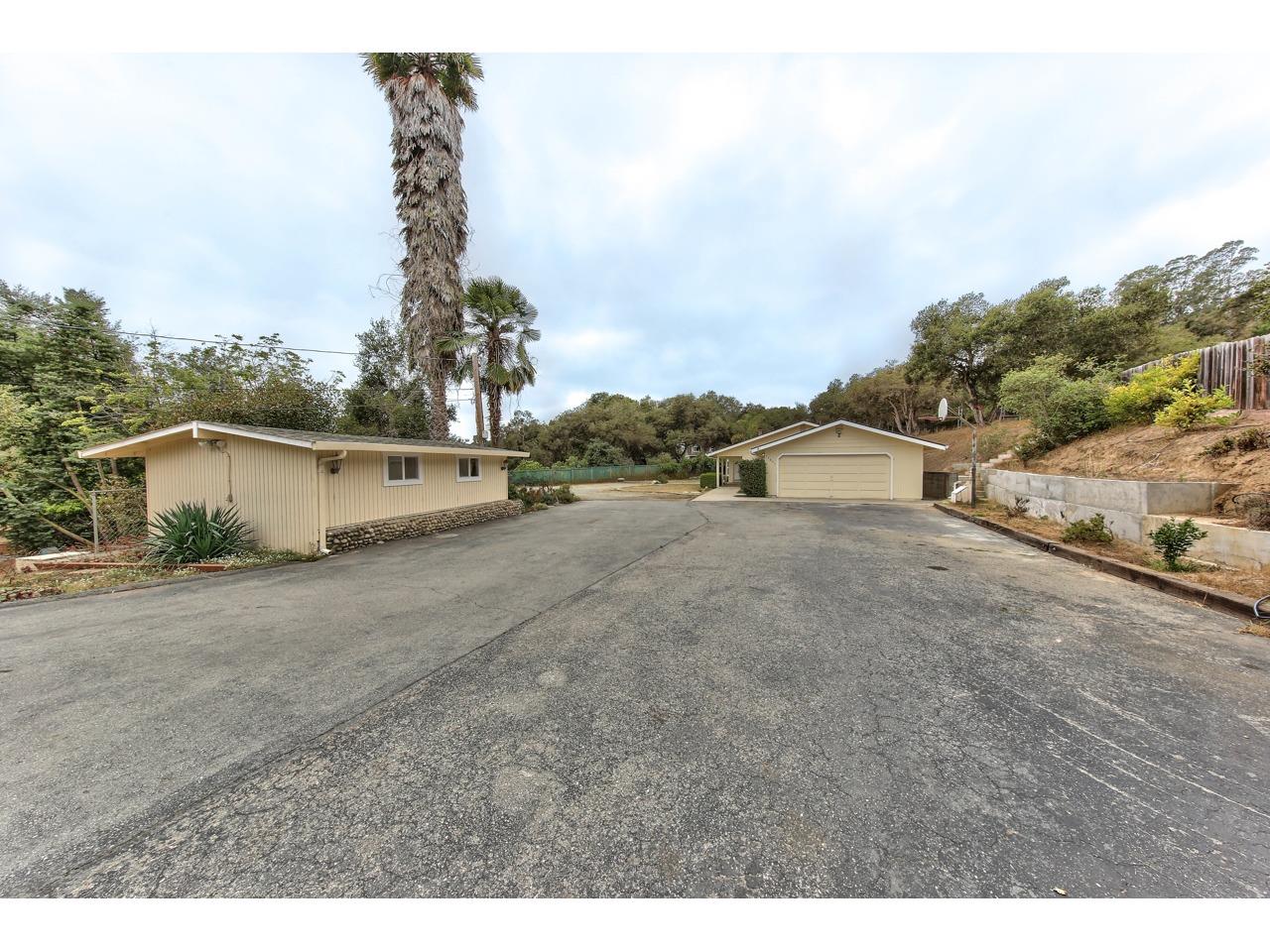 17831 Berta Canyon Road Salinas, CA 93907 - Photo 21 of 25 Gallery Image 21