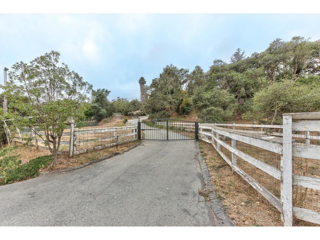 17831 Berta Canyon Road Salinas, CA 93907 - Photo 23 of 25 Gallery Image 23