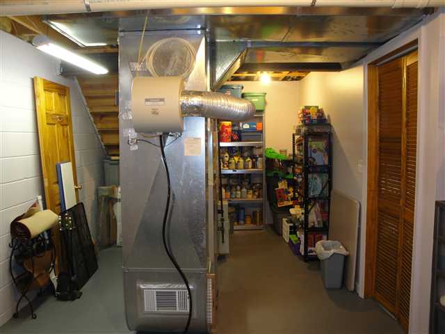 15581 Hough Road Allenton, MI 48002 - Photo 28 of 29 31053072-27.JPG