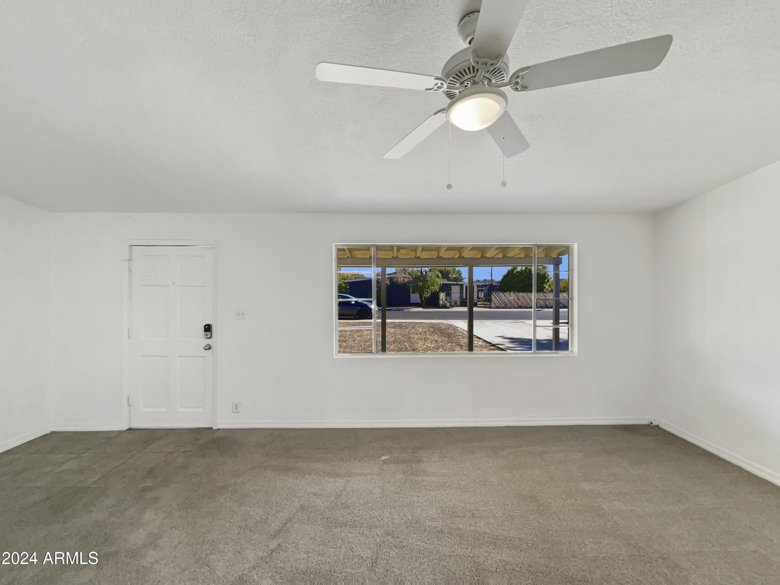 5214 North 19th Drive Phoenix, AZ 85015 - Photo 11 of 23 photo_05