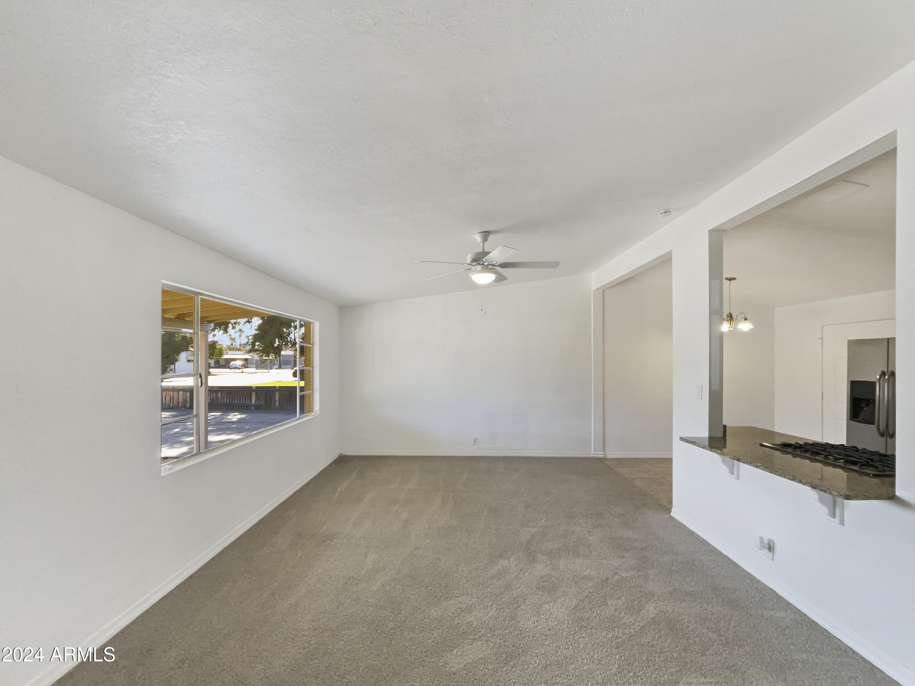 5214 North 19th Drive Phoenix, AZ 85015 - Photo 3 of 23 photo_04