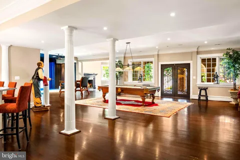 $14,000,000 | 9112-9120 Mine Run Drive, Great Falls, VA 22066