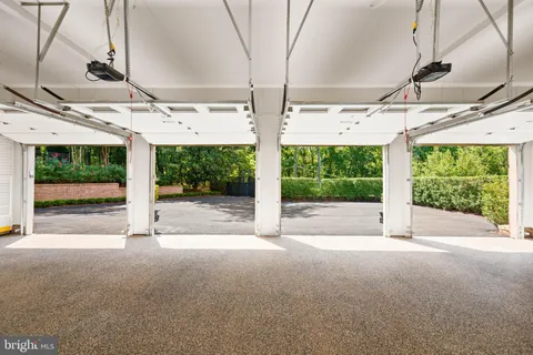 $14,000,000 | 9112-9120 Mine Run Drive, Great Falls, VA 22066