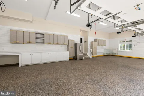 $14,000,000 | 9112-9120 Mine Run Drive, Great Falls, VA 22066