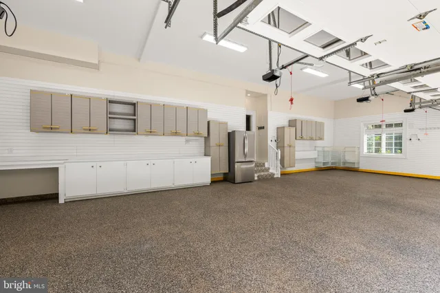 $14,000,000 | 9112-9120 Mine Run Drive, Great Falls, VA 22066