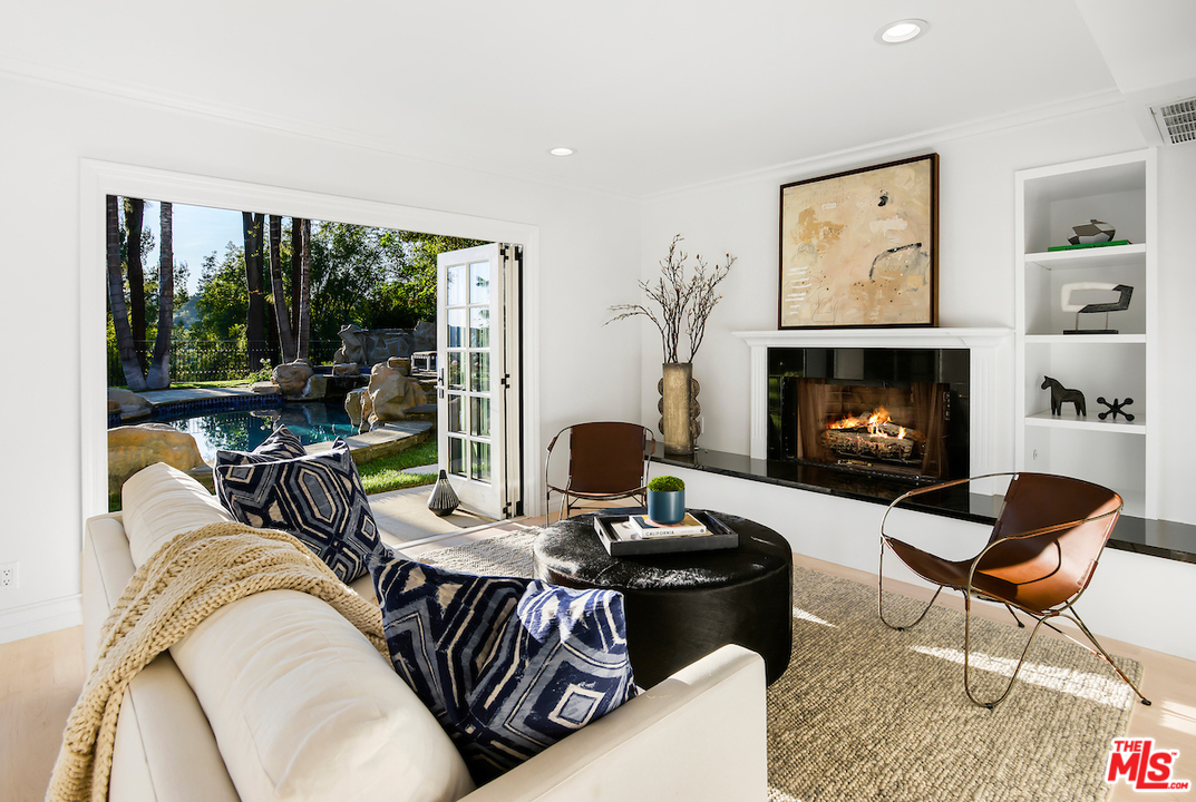 9653 Wendover Drive Beverly Hills, CA 90210 - Photo 20 of 34