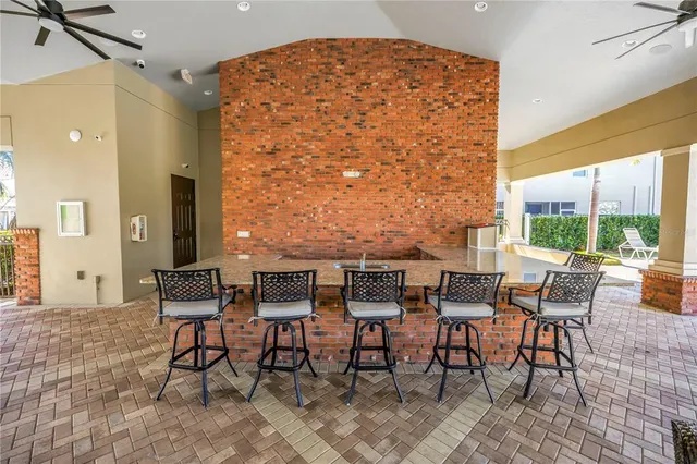 $610,000 | 5284 6th Way North, St. Petersburg, FL 33703