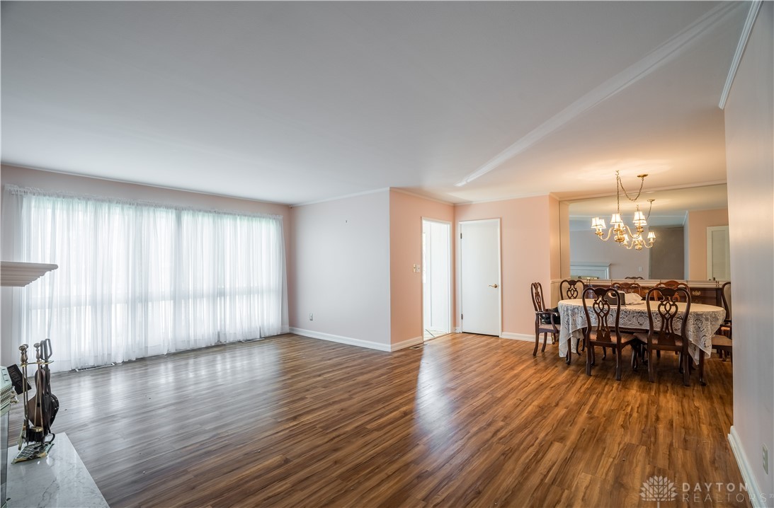 928 East Stroop Road Dayton, OH 45429 - Photo 8 of 27