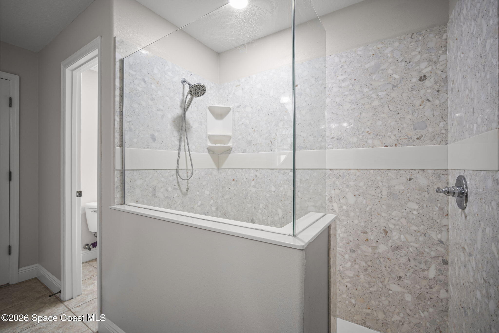 3901 Brantley Circle Rockledge, FL 32955 - Photo 28 of 35 22-web-or-mls-BRANTLEY_PRIMARYBATH6