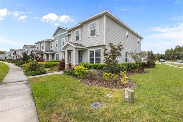 $2,700 | 15384 Caravan Avenue, Unit 15384, Odessa, FL 33556