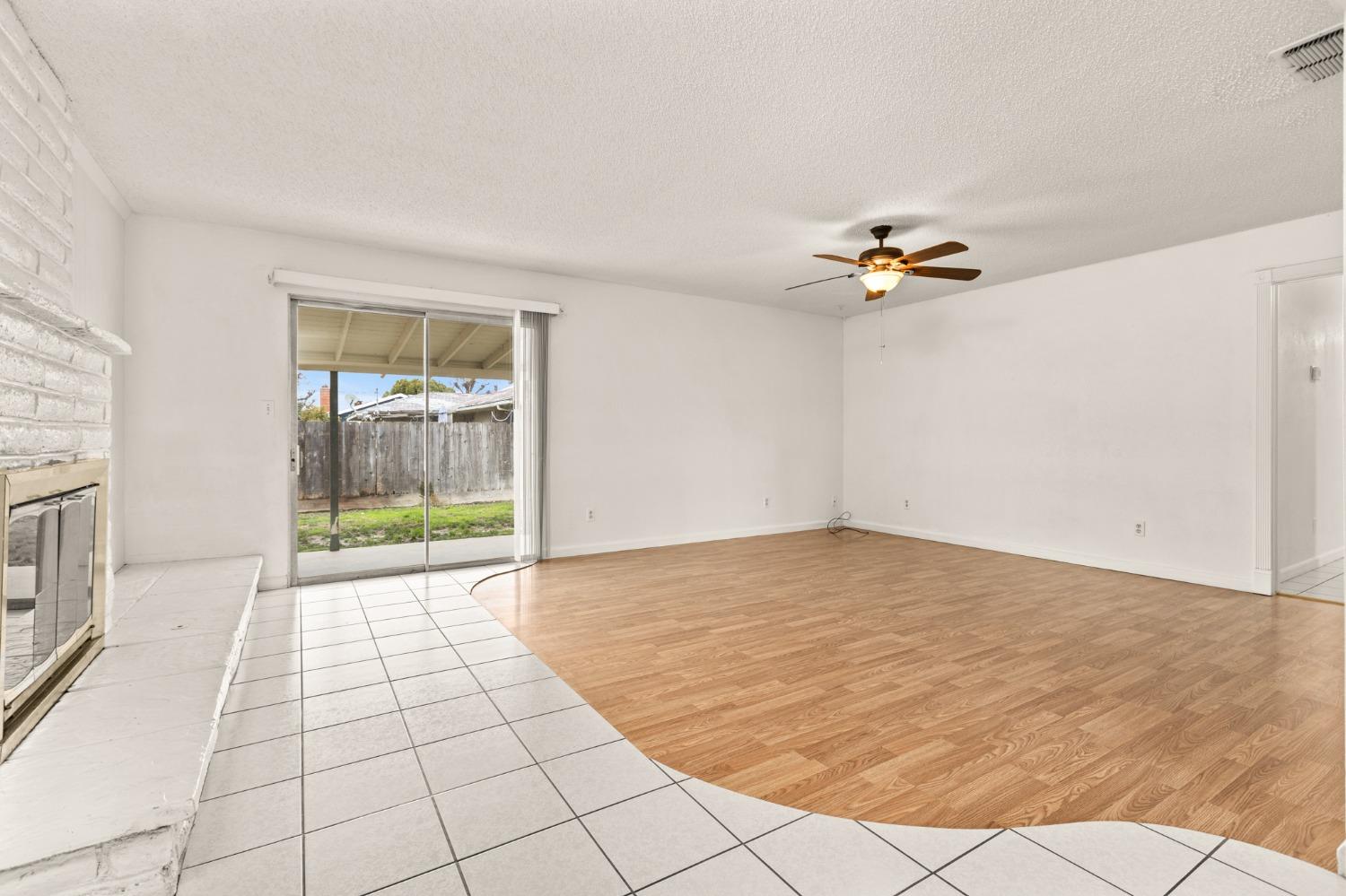 524 West Huntsman Avenue Reedley, CA 93654 - Photo 8 of 32 Gallery Image 8