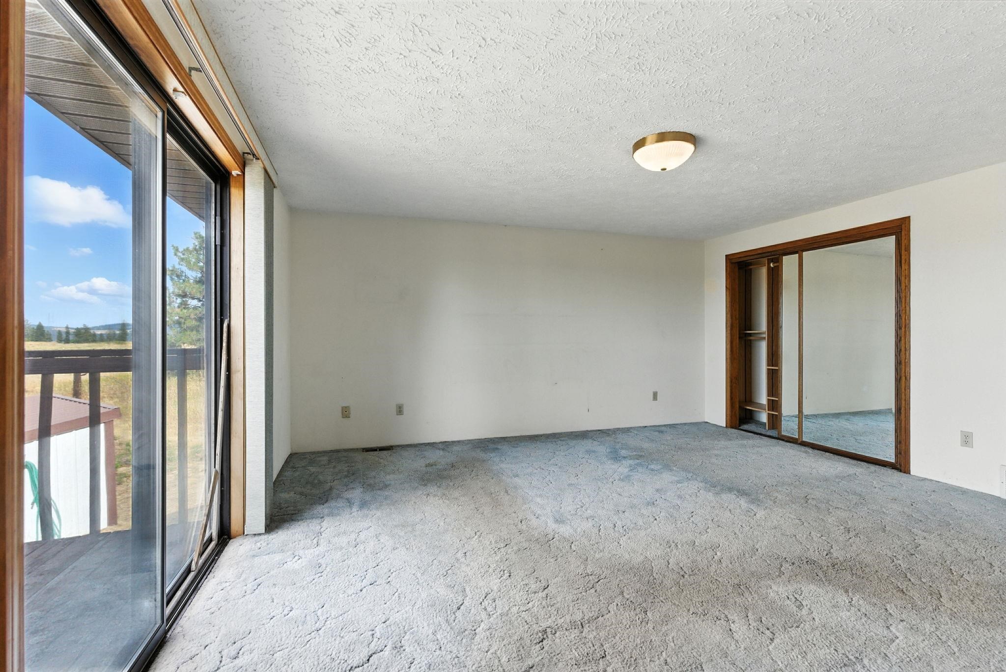 14510 West Pine Bluff Road Nine Mile Falls, WA 99026 - Photo 15 of 50