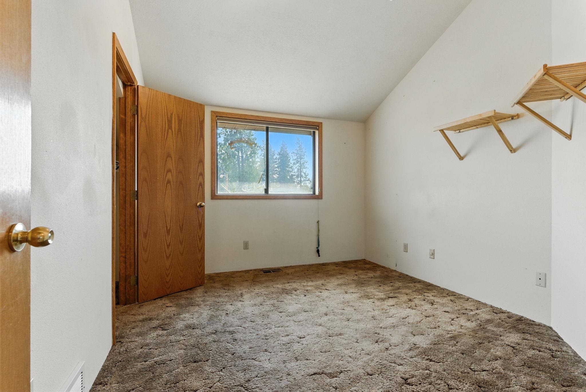 14510 West Pine Bluff Road Nine Mile Falls, WA 99026 - Photo 18 of 50