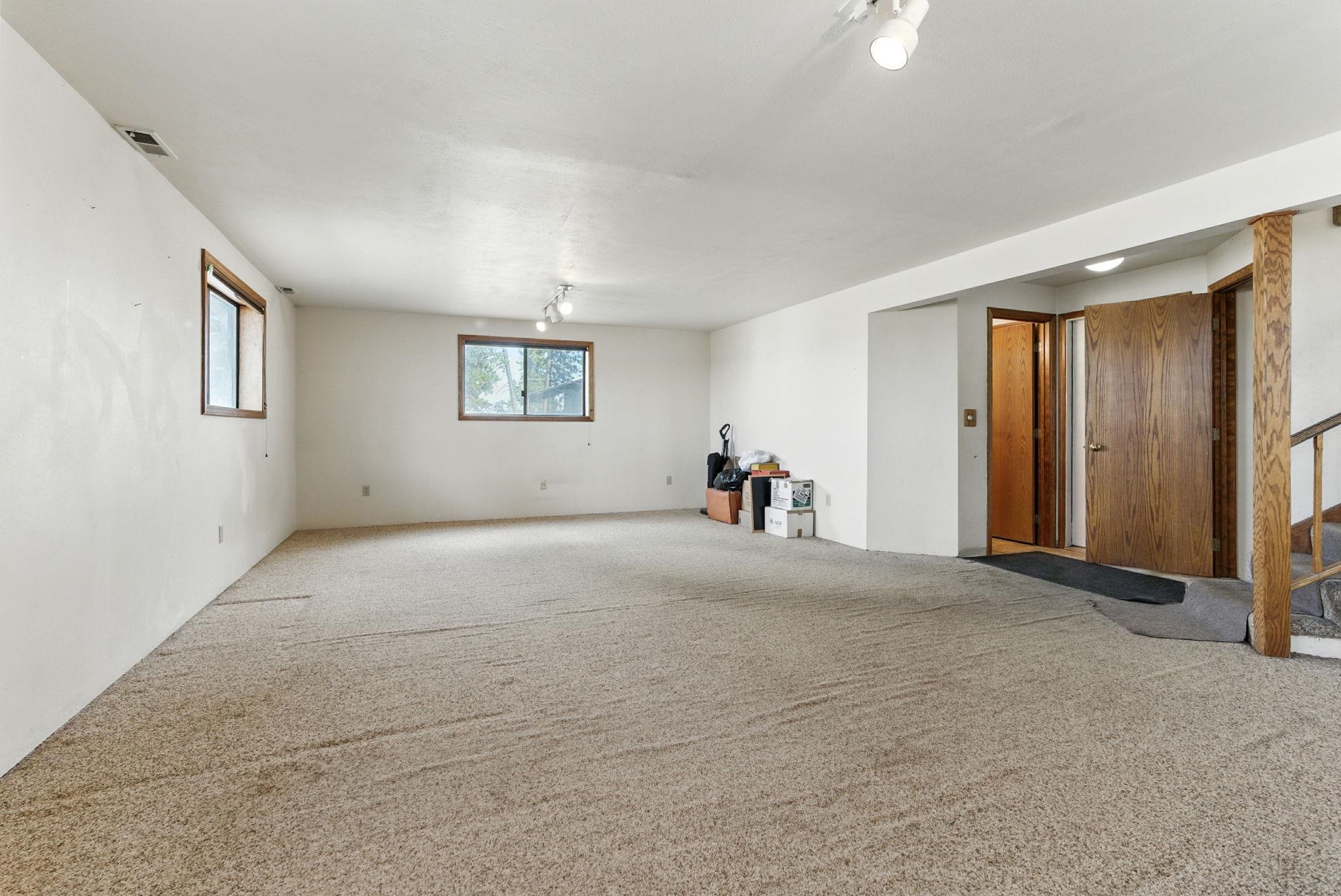 14510 West Pine Bluff Road Nine Mile Falls, WA 99026 - Photo 24 of 50