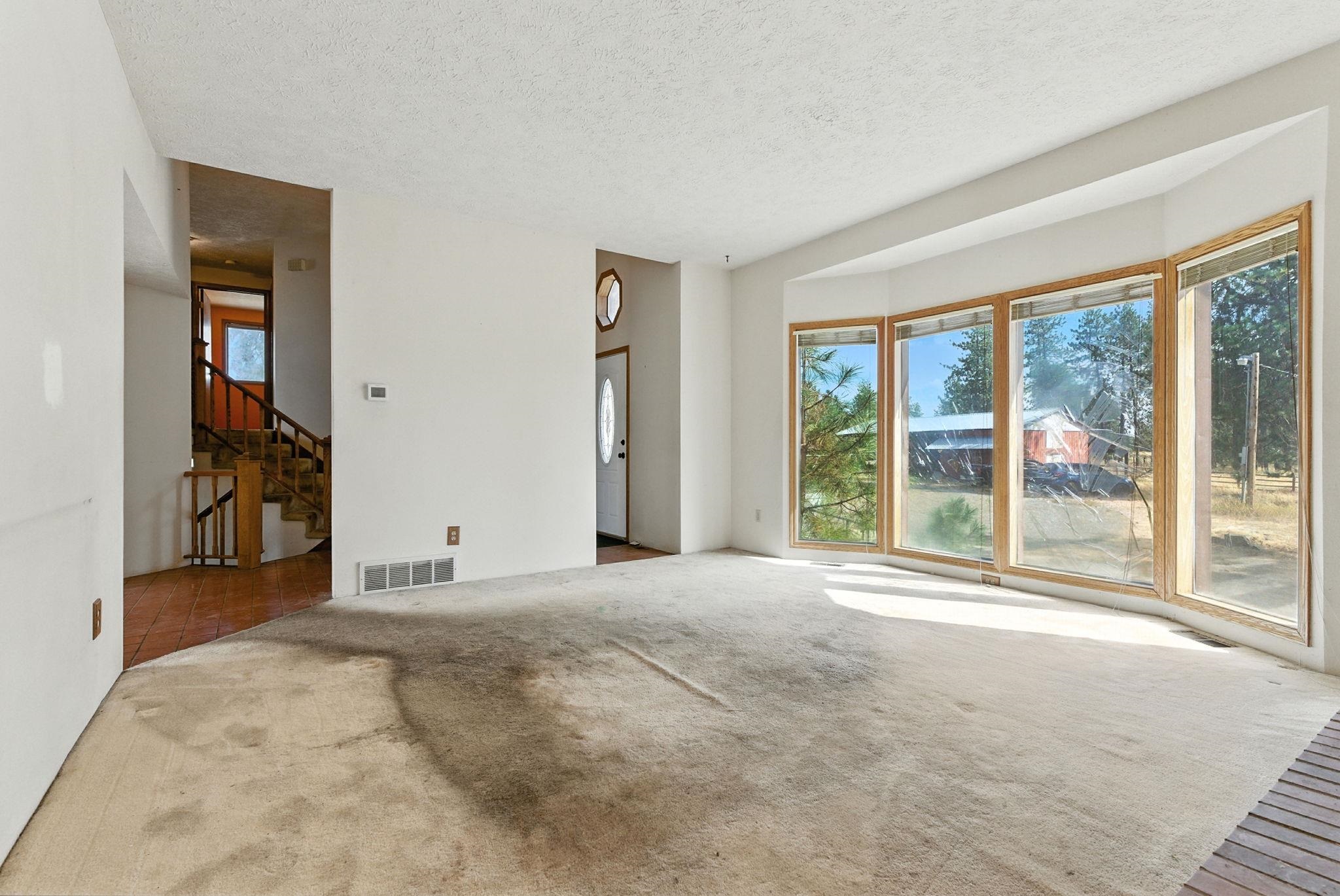 14510 West Pine Bluff Road Nine Mile Falls, WA 99026 - Photo 3 of 50