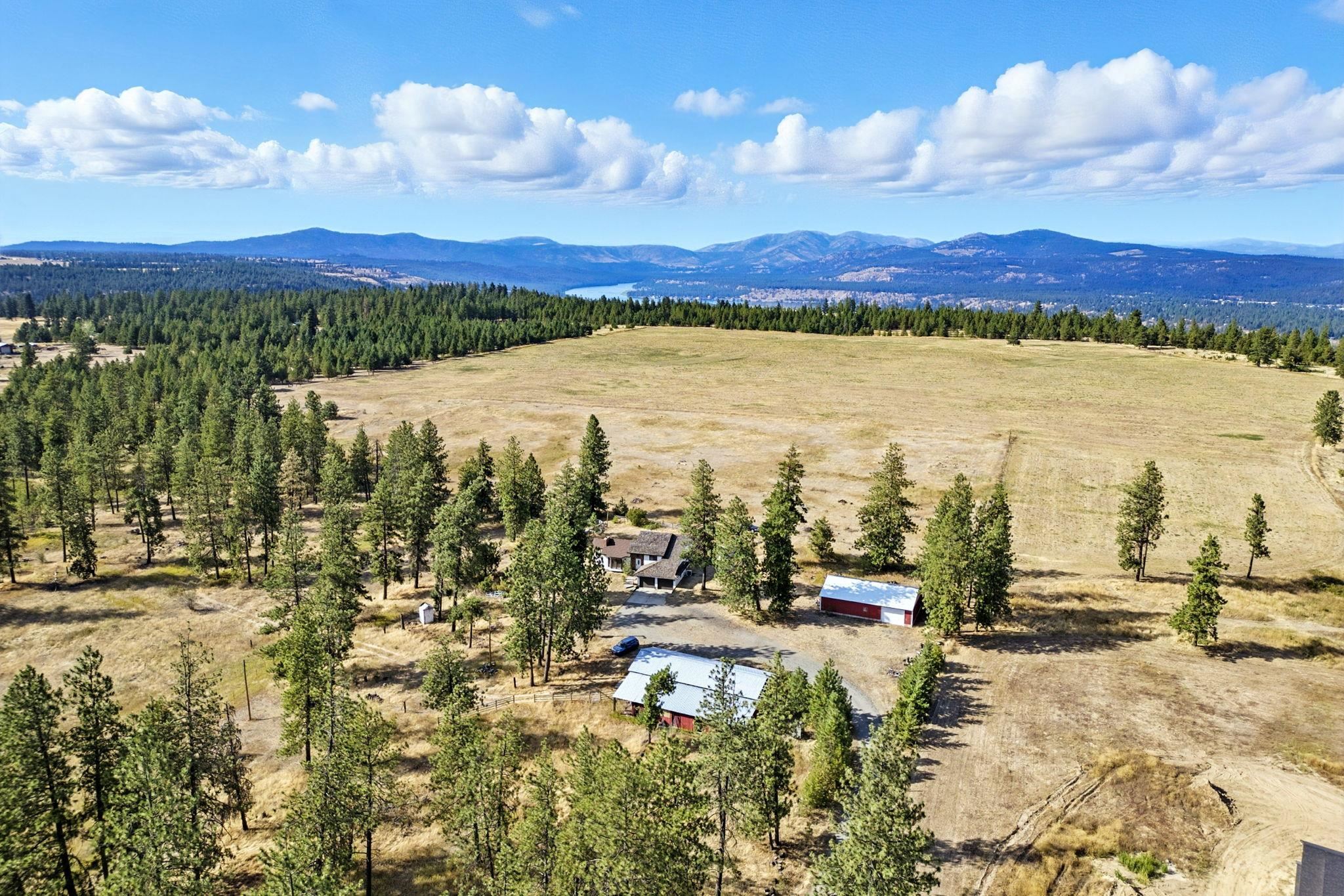 14510 West Pine Bluff Road Nine Mile Falls, WA 99026 - Photo 47 of 50