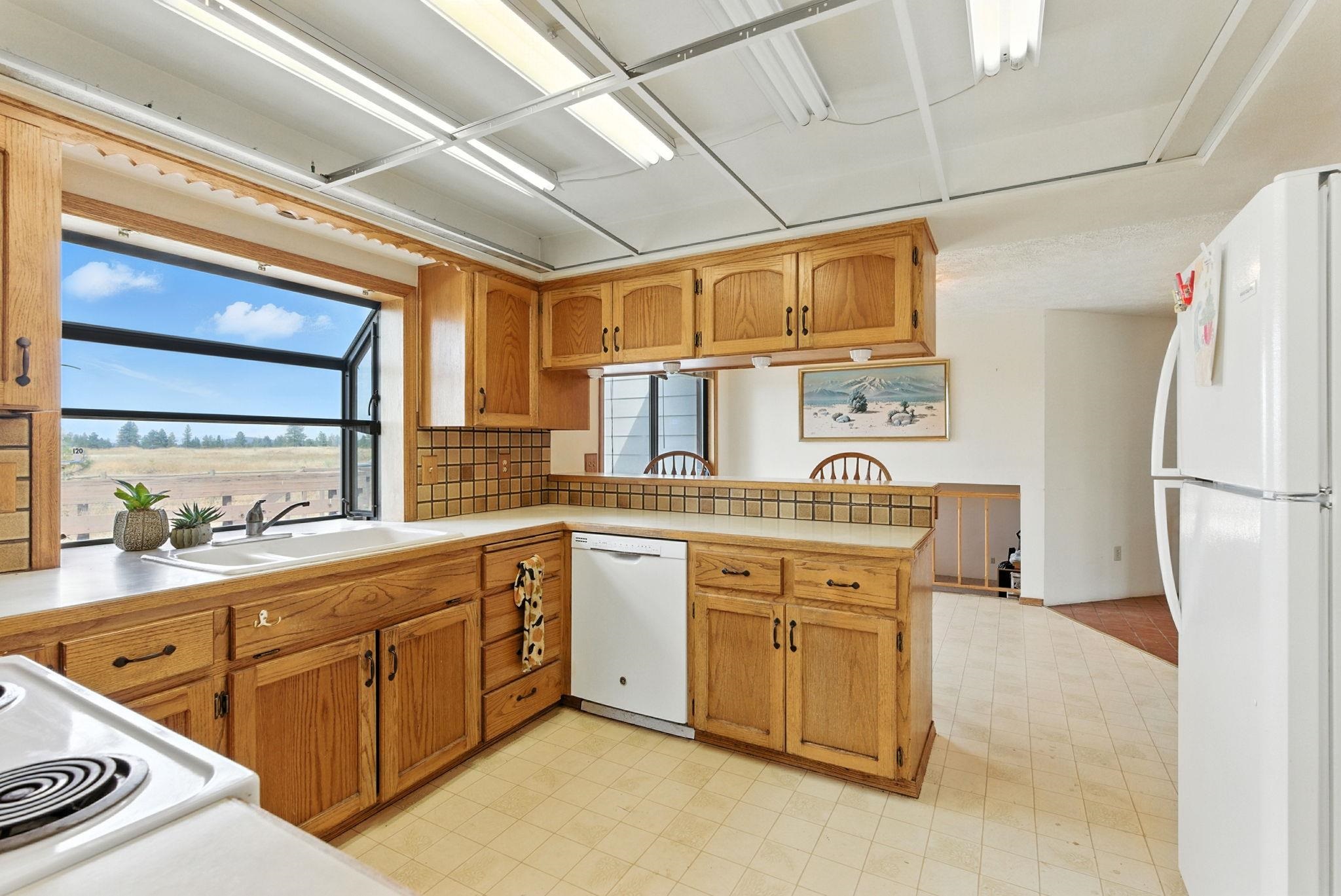 14510 West Pine Bluff Road Nine Mile Falls, WA 99026 - Photo 7 of 50