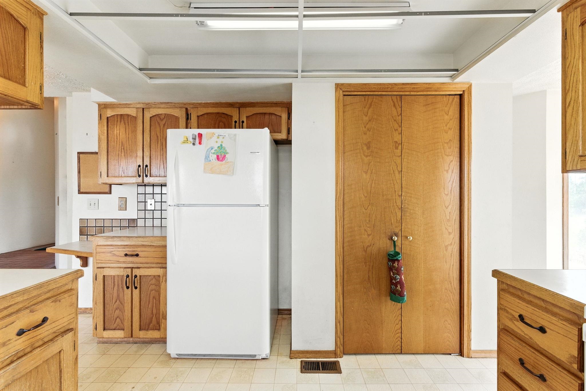 14510 West Pine Bluff Road Nine Mile Falls, WA 99026 - Photo 8 of 50