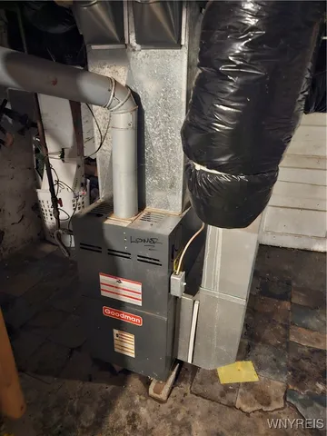 $156,000 | 81 Kingston Place, Buffalo, NY 14210