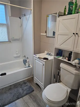 $156,000 | 81 Kingston Place, Buffalo, NY 14210