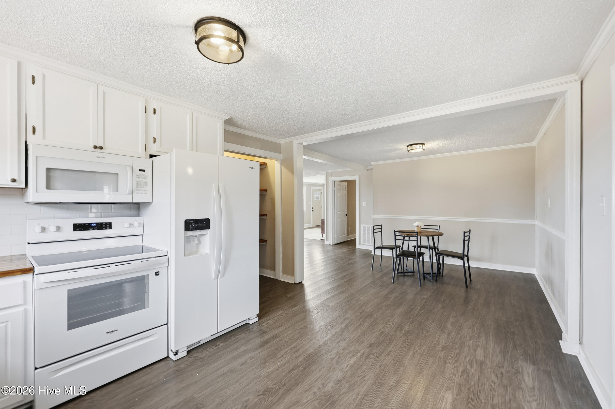 449 Sandy Ridge Road Edenton, NC 27932 - Photo 13 of 35 Kitchen/dining area