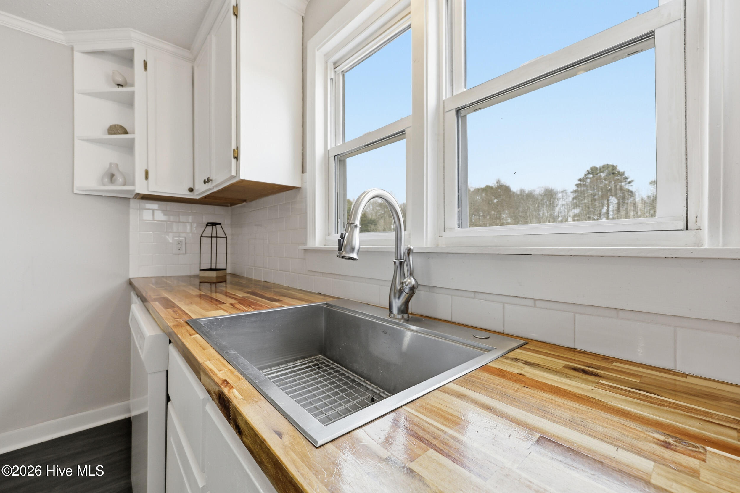 449 Sandy Ridge Road Edenton, NC 27932 - Photo 16 of 35 Beautiful counters