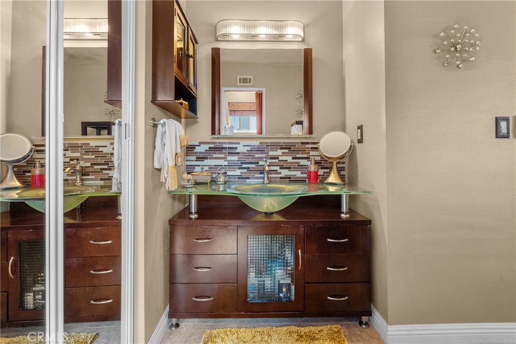 23810 Fambrough Street Newhall, CA 91321 - Photo 50 of 75