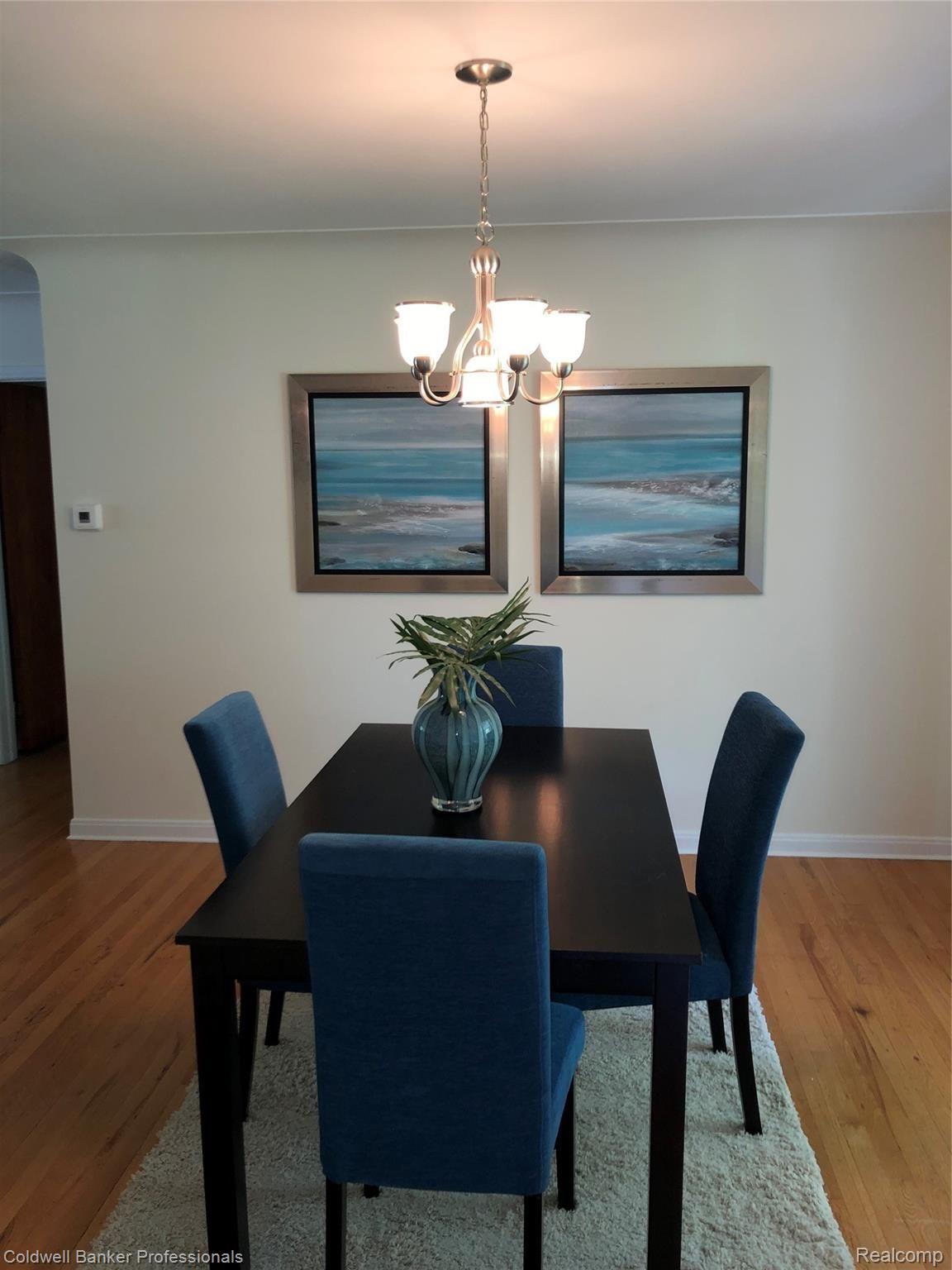 1141 South Renaud Road Grosse Pointe, MI 48236 - Photo 6 of 52 IMG_3627.jpg