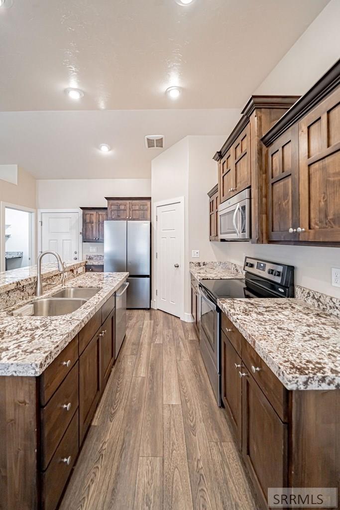 2735 North Waverly Road Idaho Falls, ID 83401 - Photo 17 of 64