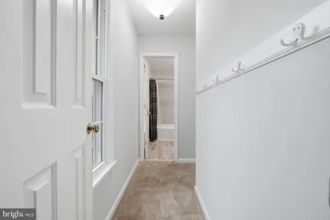 $950,000 | 9625 Laurel Oak Place, Fairfax Station, VA 22039