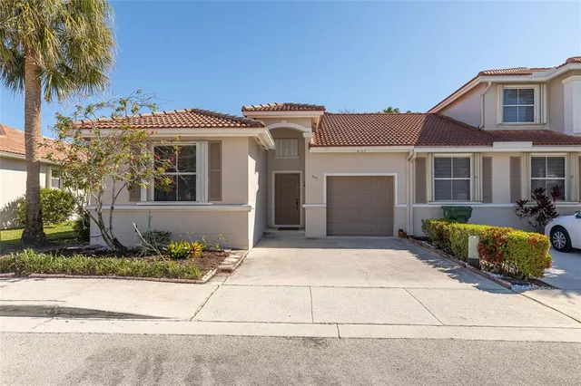 $495,000 | 857 Northwest 133rd Avenue, Pembroke Pines, FL 33028