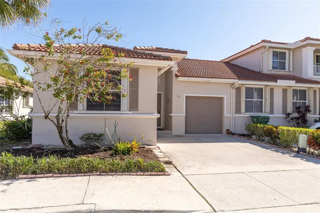 $495,000 | 857 Northwest 133rd Avenue, Pembroke Pines, FL 33028