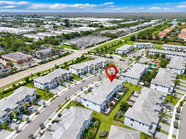 $3,500 | 11927 Northwest 46th Street, Unit 11927, Coral Springs, FL 33076